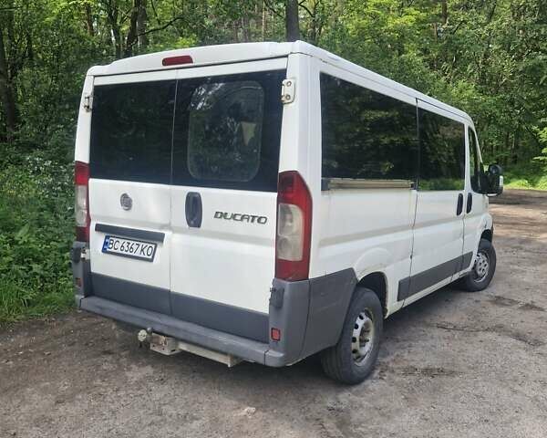 Белый Фиат Дукато, объемом двигателя 2.3 л и пробегом 279 тыс. км за 7200 $, фото 9 на Automoto.ua