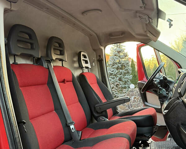 Красный Фиат Дукато, объемом двигателя 2.29 л и пробегом 247 тыс. км за 9700 $, фото 18 на Automoto.ua