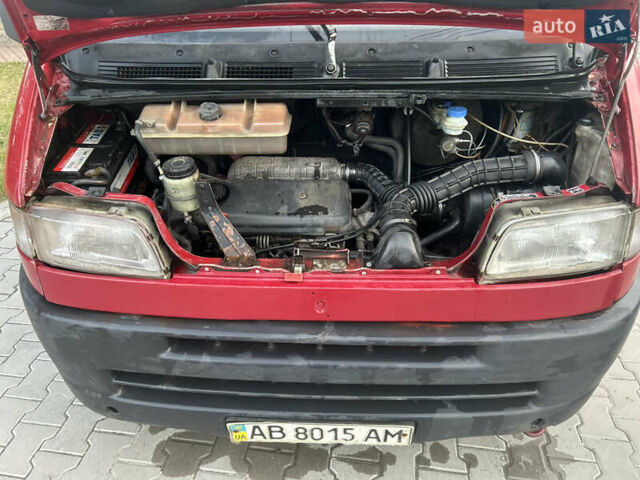 Красный Фиат Дукато, объемом двигателя 2.5 л и пробегом 350 тыс. км за 2400 $, фото 10 на Automoto.ua