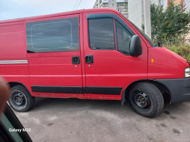 Красный Фиат Дукато, объемом двигателя 2.8 л и пробегом 550 тыс. км за 4300 $, фото 6 на Automoto.ua
