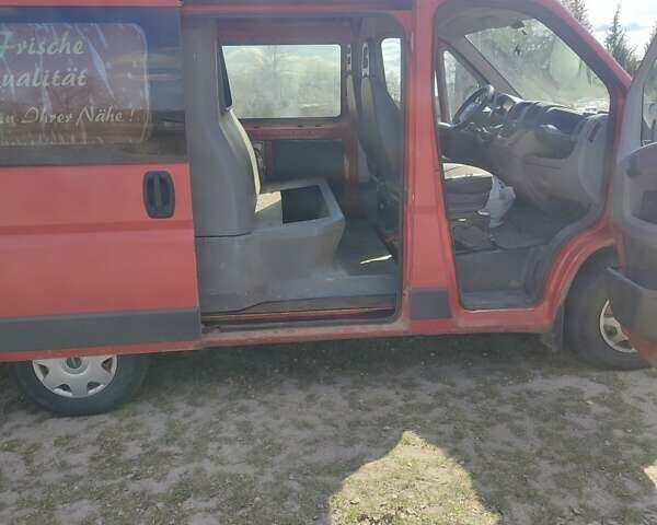 Красный Фиат Дукато, объемом двигателя 2.29 л и пробегом 306 тыс. км за 4800 $, фото 3 на Automoto.ua