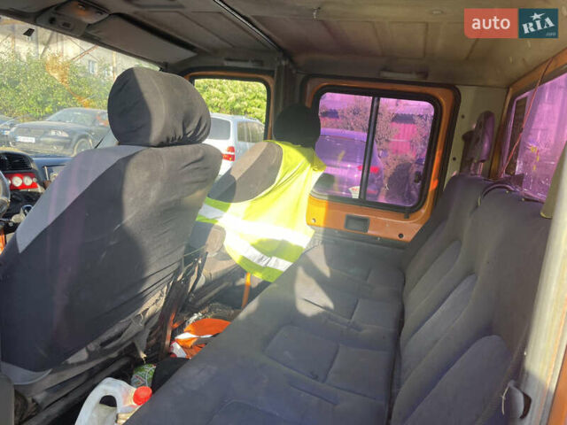 Красный Фиат Дукато, объемом двигателя 2.5 л и пробегом 350 тыс. км за 4500 $, фото 3 на Automoto.ua