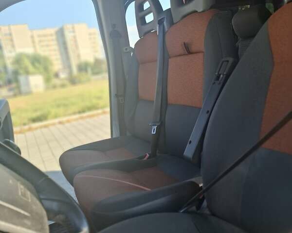 Красный Фиат Дукато, объемом двигателя 3 л и пробегом 314 тыс. км за 10700 $, фото 15 на Automoto.ua