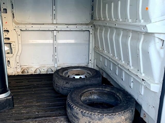 Фіат Дукато, об'ємом двигуна 23 л та пробігом 394 тис. км за 7500 $, фото 9 на Automoto.ua