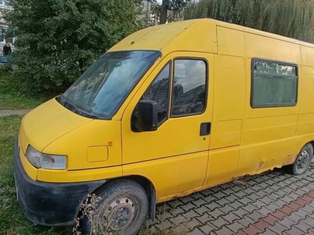 Желтый Фиат Дукато, объемом двигателя 2.5 л и пробегом 245 тыс. км за 1250 $, фото 2 на Automoto.ua
