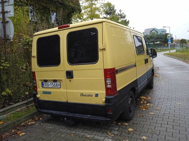 Жовтий Фіат Дукато, об'ємом двигуна 2 л та пробігом 270 тис. км за 1810 $, фото 4 на Automoto.ua