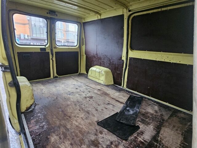 Желтый Фиат Дукато, объемом двигателя 0 л и пробегом 298 тыс. км за 2750 $, фото 5 на Automoto.ua