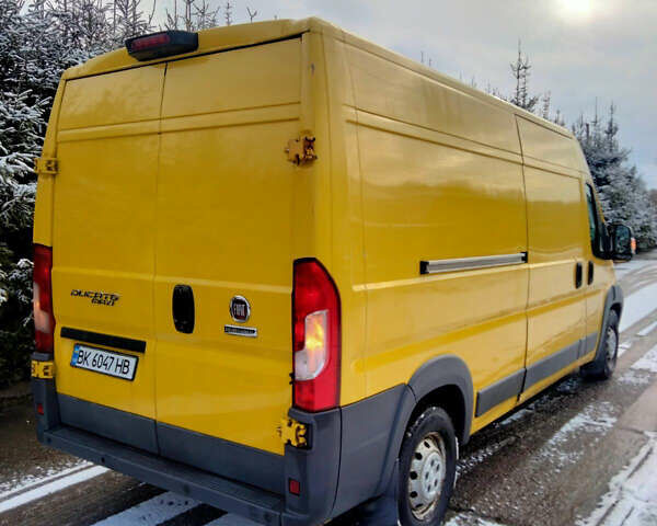Желтый Фиат Дукато, объемом двигателя 2.29 л и пробегом 410 тыс. км за 13500 $, фото 2 на Automoto.ua