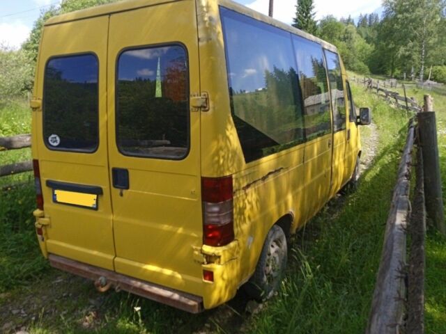 Жовтий Фіат Дукато, об'ємом двигуна 0 л та пробігом 1000 тис. км за 3000 $, фото 1 на Automoto.ua