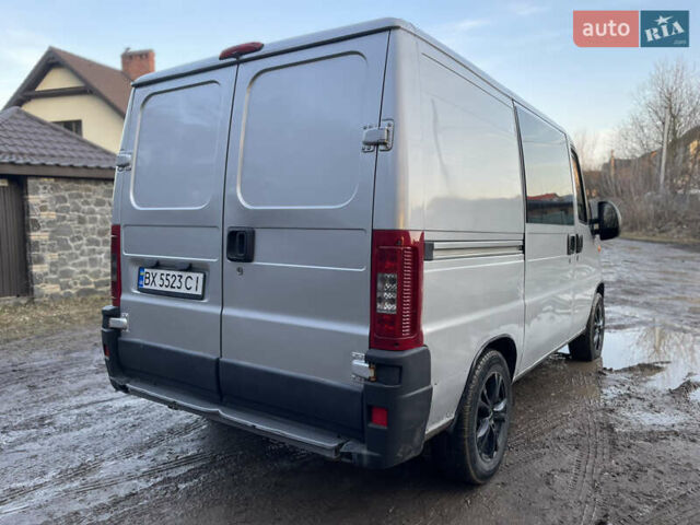 Серый Фиат Дукато, объемом двигателя 2 л и пробегом 330 тыс. км за 4500 $, фото 5 на Automoto.ua