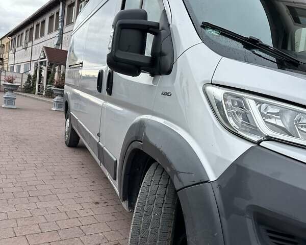 Серый Фиат Дукато, объемом двигателя 2.29 л и пробегом 320 тыс. км за 19000 $, фото 3 на Automoto.ua