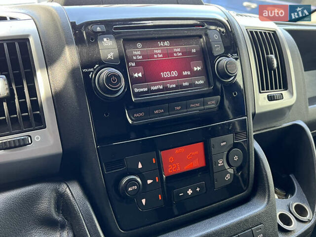 Синий Фиат Дукато, объемом двигателя 3 л и пробегом 440 тыс. км за 21900 $, фото 31 на Automoto.ua