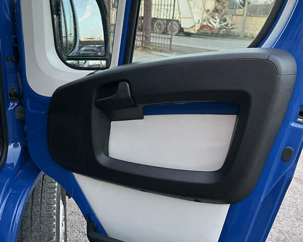 Синій Фіат Дукато, об'ємом двигуна 2.3 л та пробігом 239 тис. км за 18200 $, фото 18 на Automoto.ua