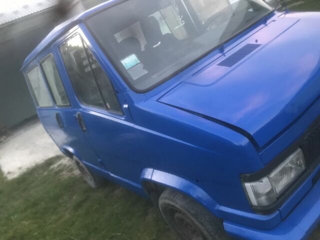 Синий Фиат Дукато, объемом двигателя 2 л и пробегом 300 тыс. км за 1200 $, фото 1 на Automoto.ua