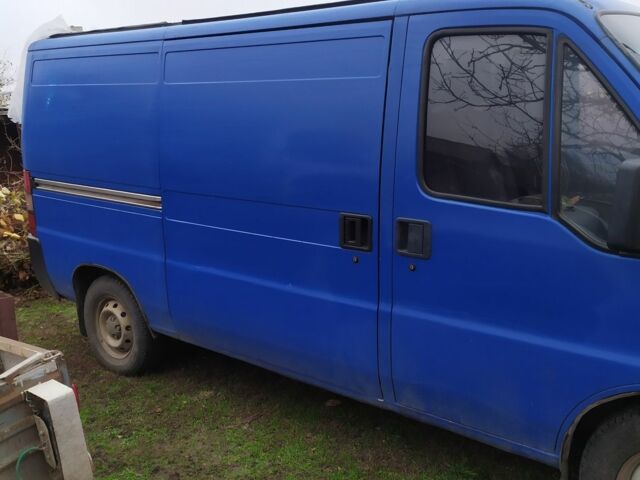 Синий Фиат Дукато, объемом двигателя 2.5 л и пробегом 540 тыс. км за 3000 $, фото 4 на Automoto.ua