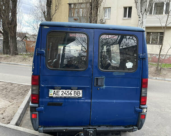 Синий Фиат Дукато, объемом двигателя 2.8 л и пробегом 320 тыс. км за 3800 $, фото 3 на Automoto.ua
