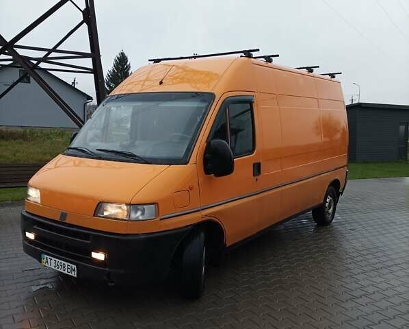 Оранжевый Фиат Дукато, объемом двигателя 2.8 л и пробегом 530 тыс. км за 4000 $, фото 1 на Automoto.ua