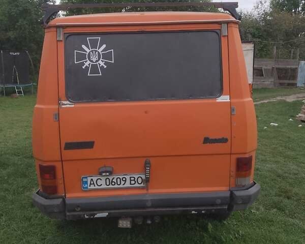 Фиат Дукато 1989 в Любомль на Automoto.ua Оранжевый Фиат Дукато, объемом двигателя 2 л и пробегом 300 тыс. км за 1200 $, фото 2 на Automoto.ua