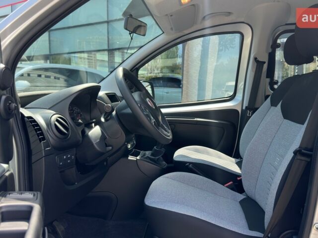 купить новое авто Фиат Fiorino Combi 2023 года от официального дилера Форвард-Авто Фиат фото