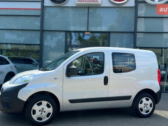 купить новое авто Фиат Fiorino Combi 2023 года от официального дилера Форвард-Авто Фиат фото