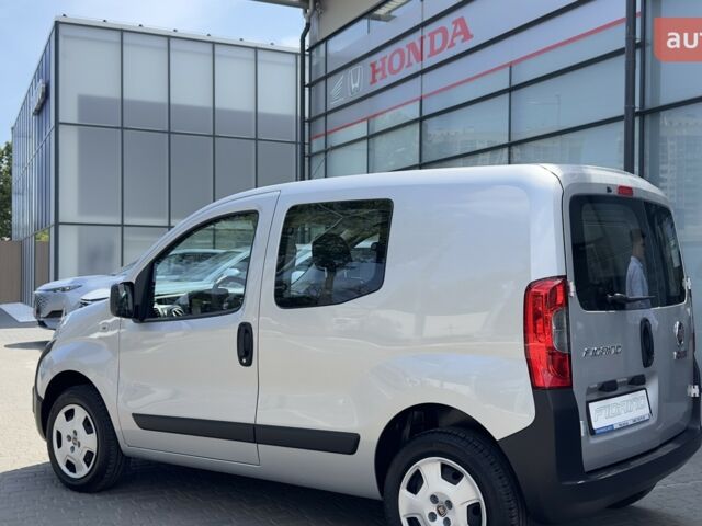 купить новое авто Фиат Fiorino Combi 2023 года от официального дилера Форвард-Авто Фиат фото