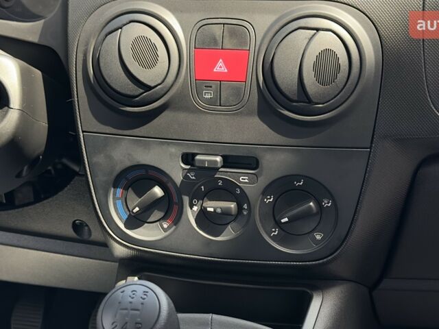 купить новое авто Фиат Fiorino Combi 2023 года от официального дилера Форвард-Авто Фиат фото