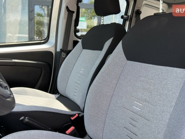 купить новое авто Фиат Fiorino Combi 2023 года от официального дилера Форвард-Авто Фиат фото