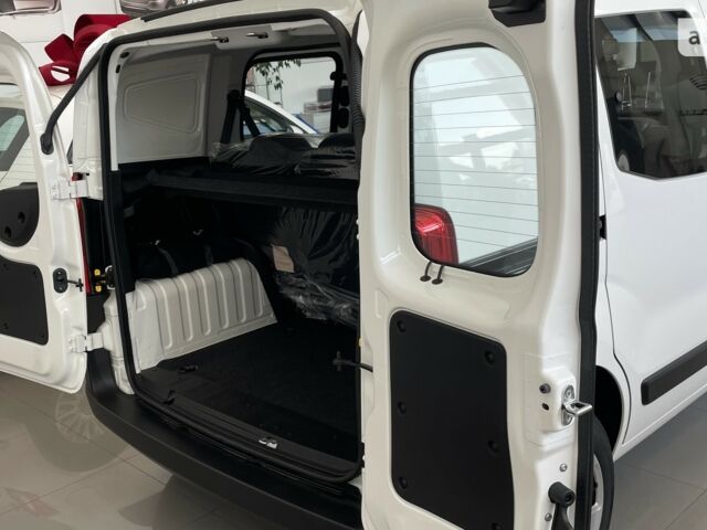 купить новое авто Фиат Fiorino Combi 2023 года от официального дилера Автоцентр AUTO.RIA Фиат фото