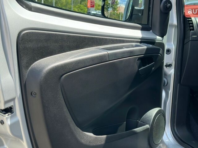 купить новое авто Фиат Fiorino Combi 2023 года от официального дилера Форвард-Авто Фиат фото