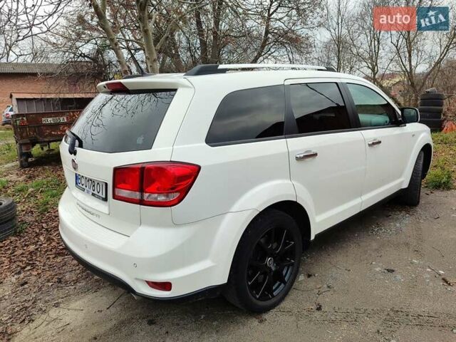 Білий Фіат Фрімонт, об'ємом двигуна 2 л та пробігом 205 тис. км за 12100 $, фото 5 на Automoto.ua