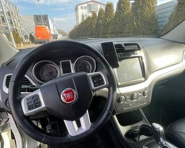 Білий Фіат Фрімонт, об'ємом двигуна 2 л та пробігом 205 тис. км за 12100 $, фото 10 на Automoto.ua