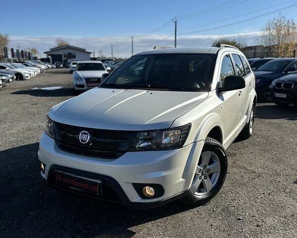 Фиат Фримонт 2014 в Буче на Automoto.ua Белый Фиат Фримонт, объемом двигателя 1.96 л и пробегом 269 тыс. км за 14200 $, фото 4 на Automoto.ua