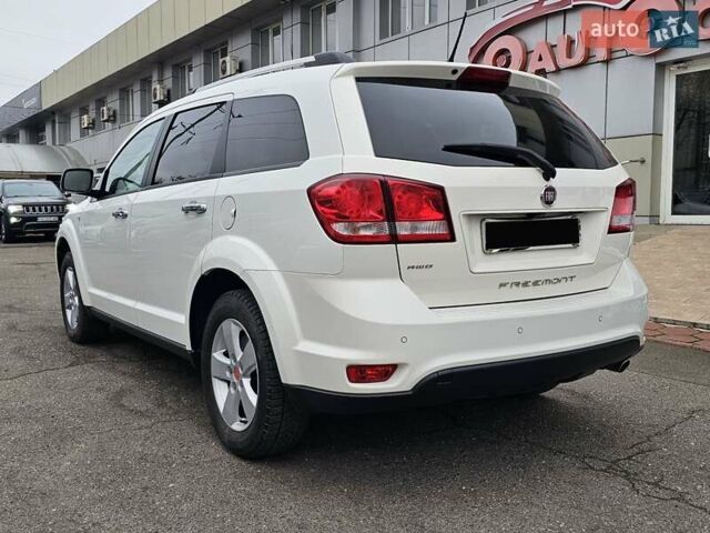 Белый Фиат Фримонт, объемом двигателя 1.96 л и пробегом 211 тыс. км за 14800 $, фото 8 на Automoto.ua