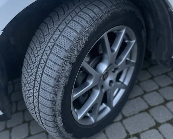 Белый Фиат Фримонт, объемом двигателя 1.9 л и пробегом 143 тыс. км за 16800 $, фото 28 на Automoto.ua