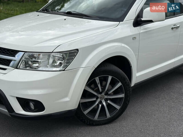 Білий Фіат Фрімонт, об'ємом двигуна 1.96 л та пробігом 170 тис. км за 15200 $, фото 13 на Automoto.ua