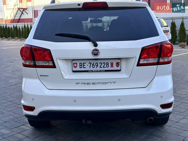 Белый Фиат Фримонт, объемом двигателя 2 л и пробегом 209 тыс. км за 13600 $, фото 33 на Automoto.ua