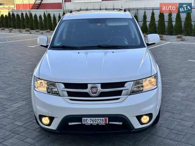 Белый Фиат Фримонт, объемом двигателя 2 л и пробегом 209 тыс. км за 13600 $, фото 15 на Automoto.ua