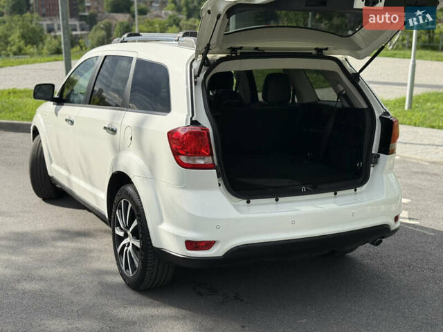 Білий Фіат Фрімонт, об'ємом двигуна 1.96 л та пробігом 170 тис. км за 15200 $, фото 35 на Automoto.ua