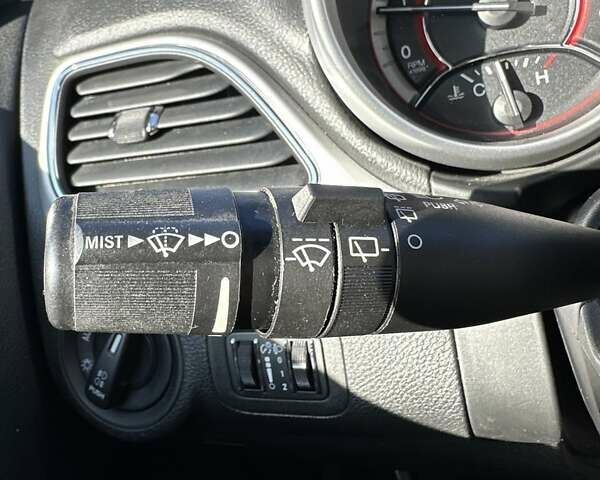 Білий Фіат Фрімонт, об'ємом двигуна 1.96 л та пробігом 269 тис. км за 14200 $, фото 36 на Automoto.ua