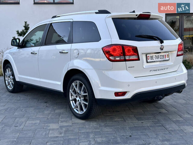 Белый Фиат Фримонт, объемом двигателя 2 л и пробегом 209 тыс. км за 13600 $, фото 20 на Automoto.ua