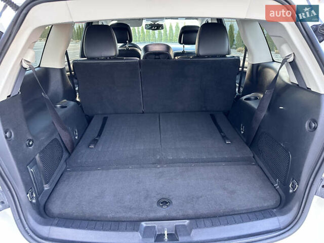 Белый Фиат Фримонт, объемом двигателя 2 л и пробегом 209 тыс. км за 13600 $, фото 79 на Automoto.ua