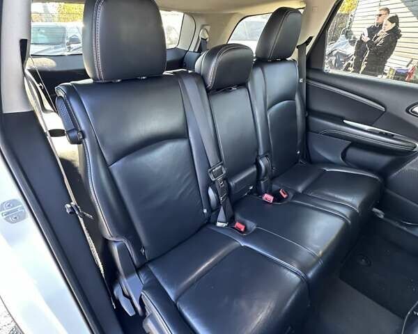 Білий Фіат Фрімонт, об'ємом двигуна 1.96 л та пробігом 269 тис. км за 14200 $, фото 22 на Automoto.ua