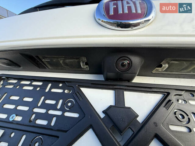 Фиат Фримонт 2014 в Луцке на Automoto.ua Белый Фиат Фримонт, объемом двигателя 2 л и пробегом 170 тыс. км за 12900 $, фото 22 на Automoto.ua