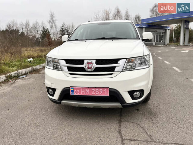 Білий Фіат Фрімонт, об'ємом двигуна 1.96 л та пробігом 142 тис. км за 15800 $, фото 2 на Automoto.ua