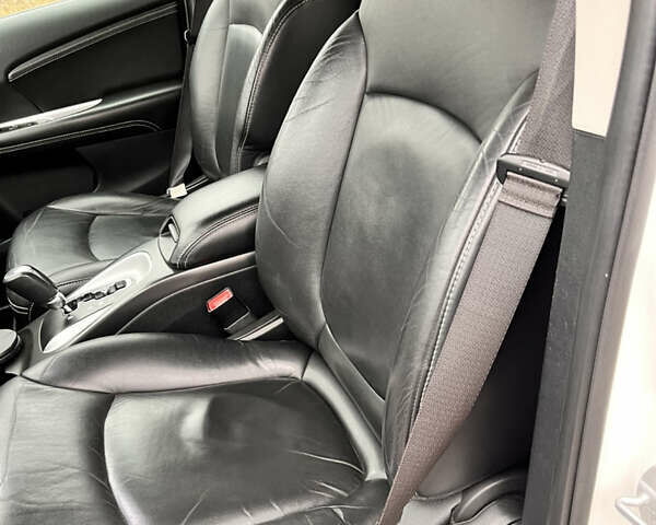 Білий Фіат Фрімонт, об'ємом двигуна 1.96 л та пробігом 142 тис. км за 15800 $, фото 29 на Automoto.ua