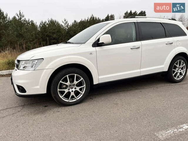 Білий Фіат Фрімонт, об'ємом двигуна 1.96 л та пробігом 142 тис. км за 15800 $, фото 6 на Automoto.ua