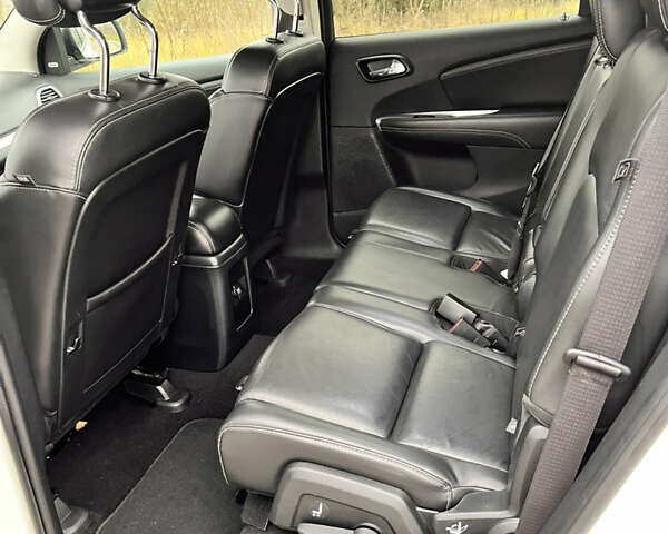 Білий Фіат Фрімонт, об'ємом двигуна 1.96 л та пробігом 142 тис. км за 15800 $, фото 30 на Automoto.ua