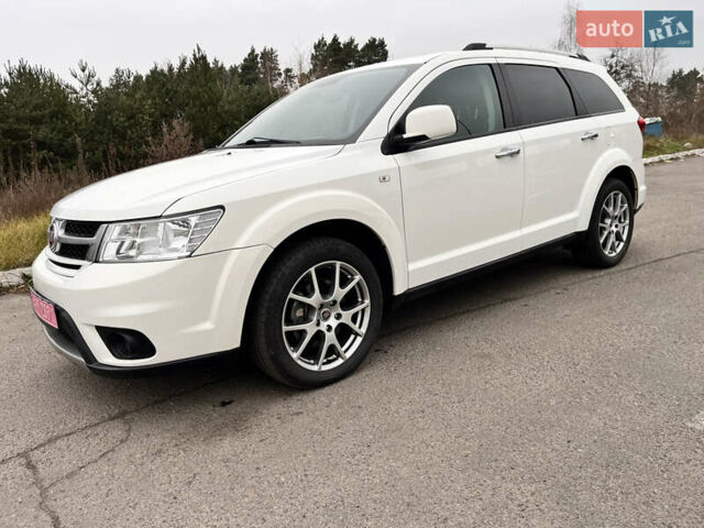 Білий Фіат Фрімонт, об'ємом двигуна 1.96 л та пробігом 142 тис. км за 15800 $, фото 5 на Automoto.ua