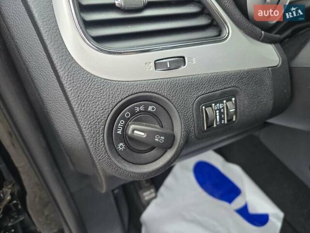 Черный Фиат Фримонт, объемом двигателя 2 л и пробегом 222 тыс. км за 12499 $, фото 29 на Automoto.ua