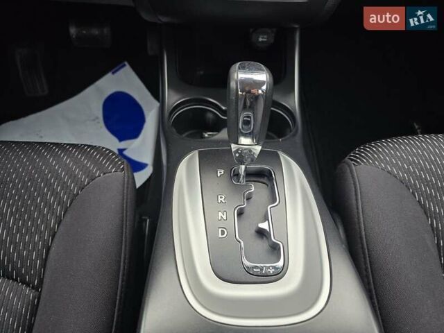 Черный Фиат Фримонт, объемом двигателя 2 л и пробегом 222 тыс. км за 12499 $, фото 62 на Automoto.ua